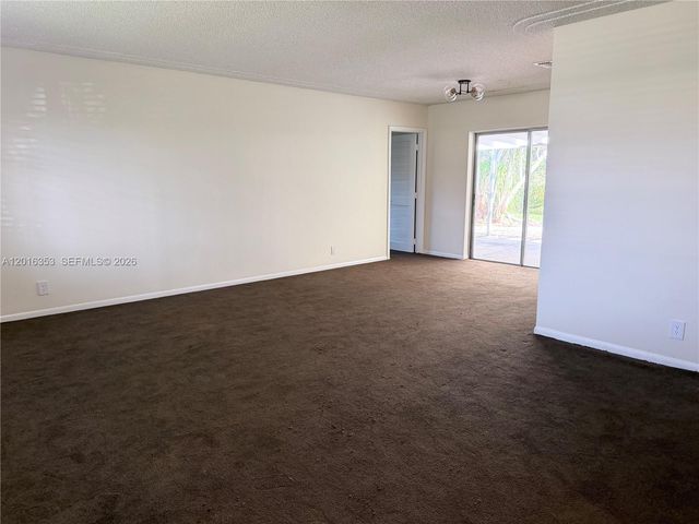 4420 NW 16th St, Lauderhill, FL 33313