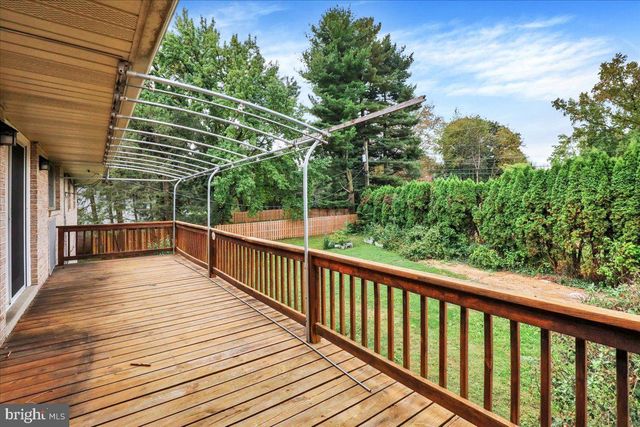 1958 GERALDSON DR, Lancaster, PA 17601