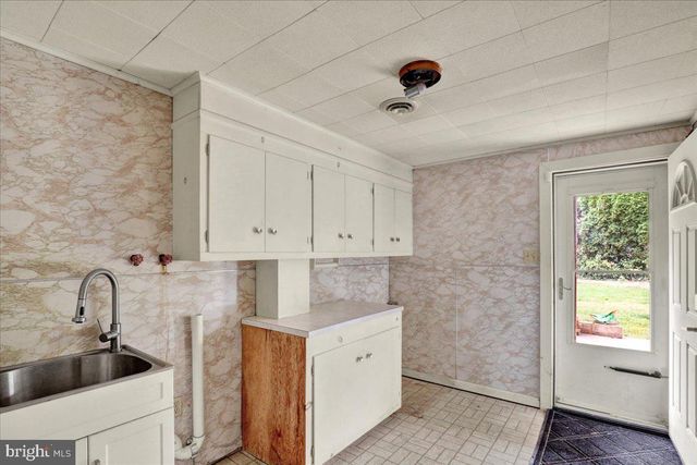 1958 GERALDSON DR, Lancaster, PA 17601