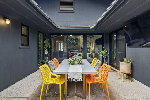 3714 Twisted Oaks Dr, San Antonio, TX 78217