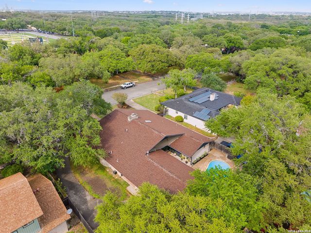 3714 Twisted Oaks Dr, San Antonio, TX 78217