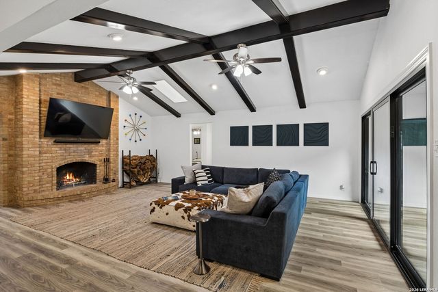 3714 Twisted Oaks Dr, San Antonio, TX 78217