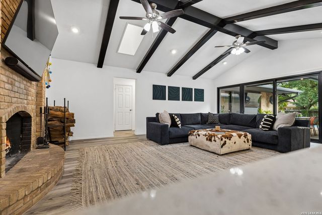 3714 Twisted Oaks Dr, San Antonio, TX 78217