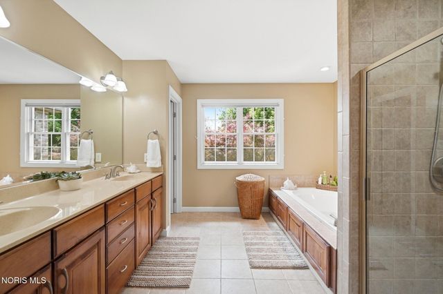 14540 Monarch Court, Perrysburg, OH 43551