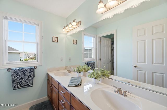 14540 Monarch Court, Perrysburg, OH 43551
