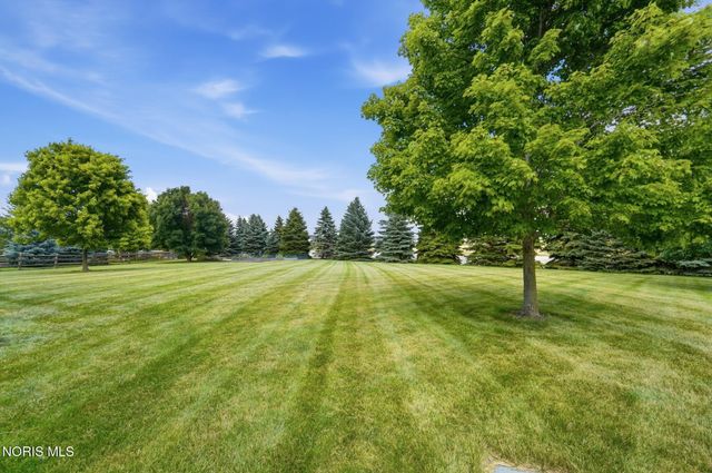 14540 Monarch Court, Perrysburg, OH 43551