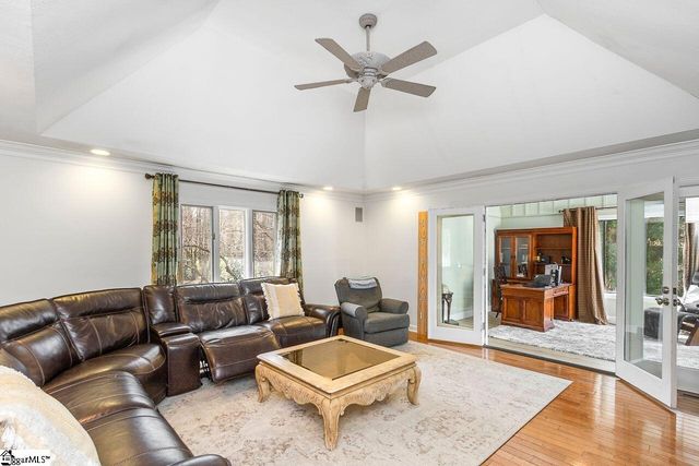 23 Weatherby Drive, Greenville, SC 29615