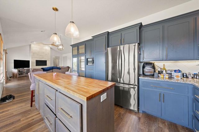 15 Blue Meadow Drive, Elgin, OK 73538