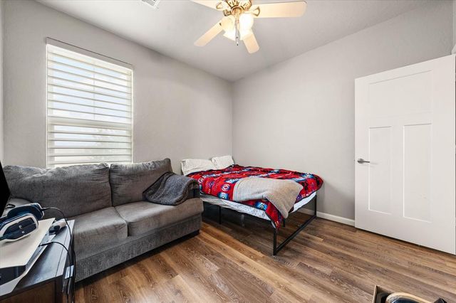 15 Blue Meadow Drive, Elgin, OK 73538