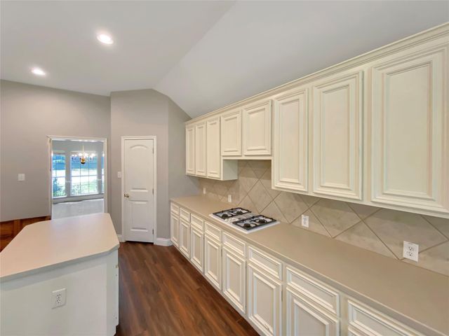 109 Smokey Lake Lane, Dickinson, TX 77539