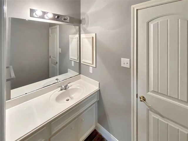 109 Smokey Lake Lane, Dickinson, TX 77539