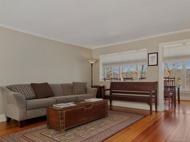 8 Manitou Ridge, Garrison, NY 10524