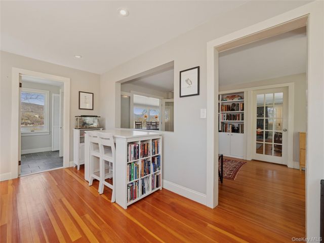 8 Manitou Ridge, Garrison, NY 10524