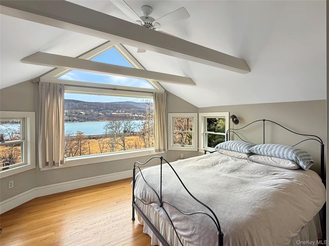 8 Manitou Ridge, Garrison, NY 10524