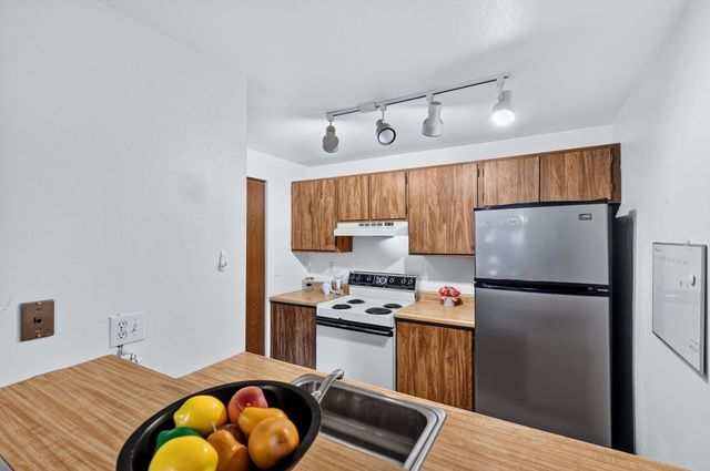 6005 E 6th Ave, Spokane Valley, WA 99212