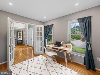2200 TRAIES COURT, Alexandria, VA 22306