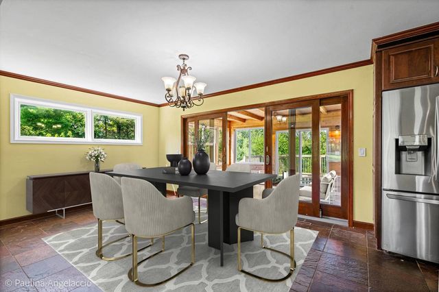 22406 N Bertha Lane, Barrington, IL 60010