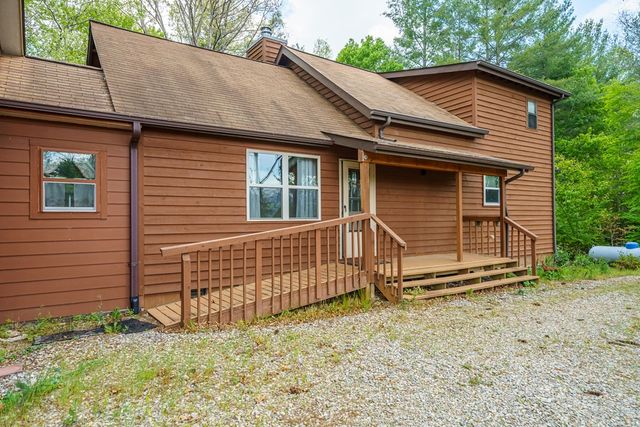 128 Carroll Road, Blairsville, GA 30512