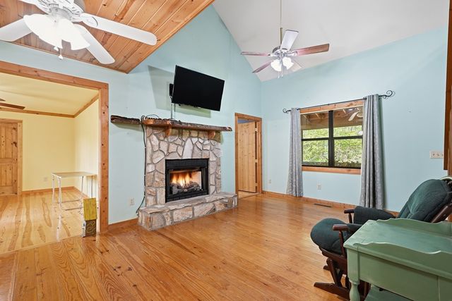 128 Carroll Road, Blairsville, GA 30512