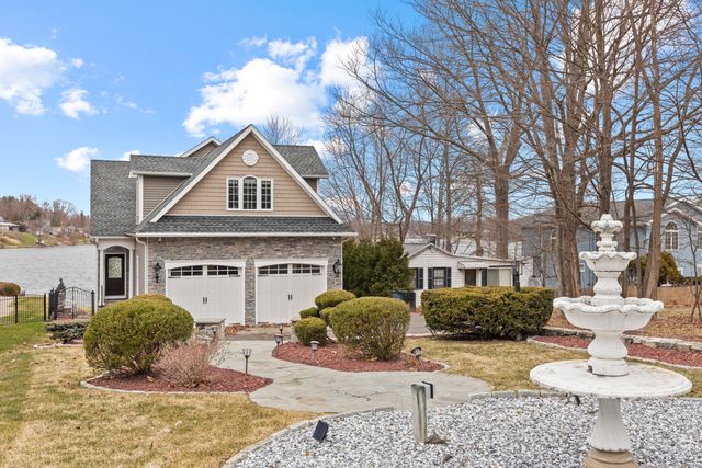 1727 Meriden Road, Wolcott, CT 06716
