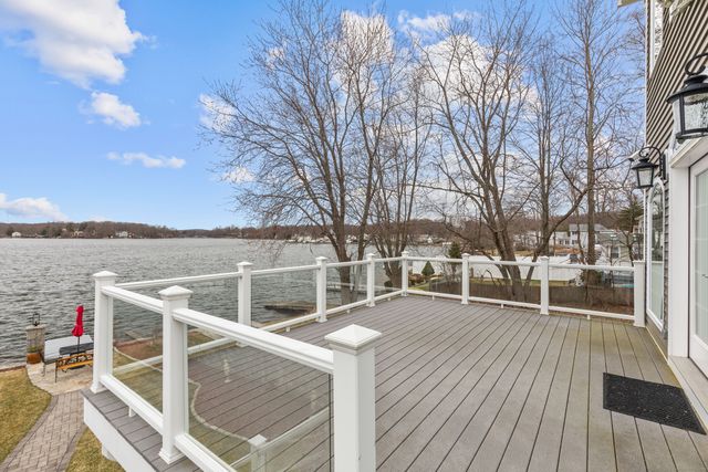 1727 Meriden Road, Wolcott, CT 06716