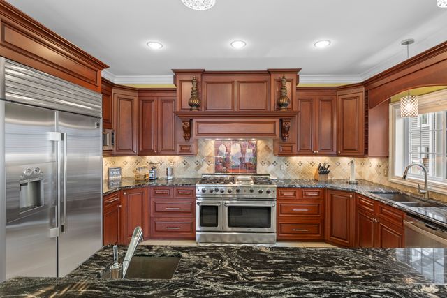 1727 Meriden Road, Wolcott, CT 06716