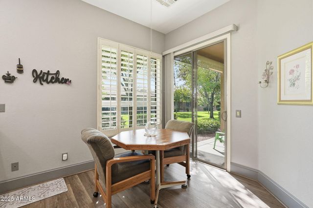 9617 E CHAMPAGNE Drive, Sun Lakes, AZ 85248