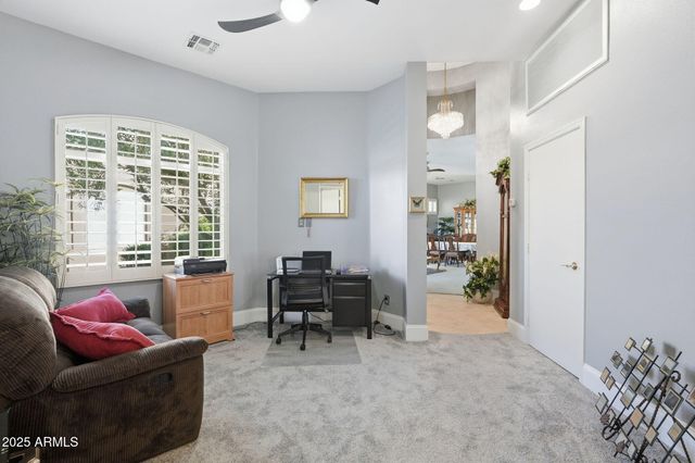 9617 E CHAMPAGNE Drive, Sun Lakes, AZ 85248