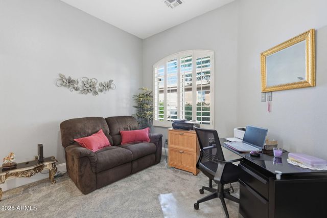 9617 E CHAMPAGNE Drive, Sun Lakes, AZ 85248