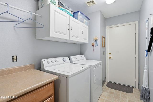 9617 E CHAMPAGNE Drive, Sun Lakes, AZ 85248