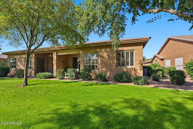 9617 E CHAMPAGNE Drive, Sun Lakes, AZ 85248