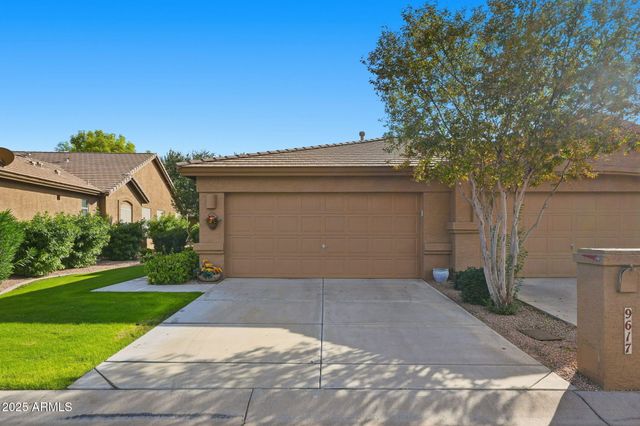 9617 E CHAMPAGNE Drive, Sun Lakes, AZ 85248