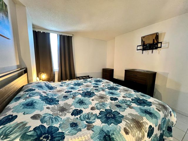 111 Briny Avenue 21-06, Pompano Beach, FL 33062