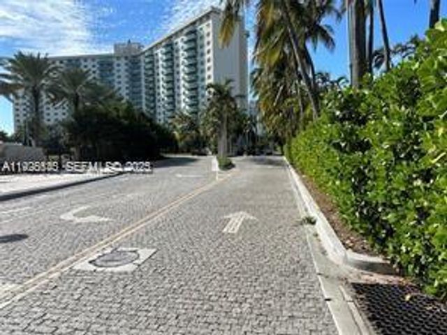 19370 COLLINS AVE CU3, Sunny Isles Beach, FL 33160