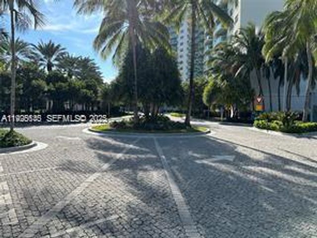 19370 COLLINS AVE CU3, Sunny Isles Beach, FL 33160