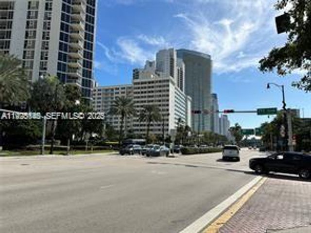 19370 COLLINS AVE CU3, Sunny Isles Beach, FL 33160
