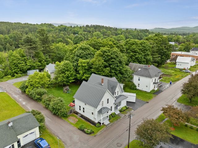 11 Summer Street, Barre Town, VT 05649