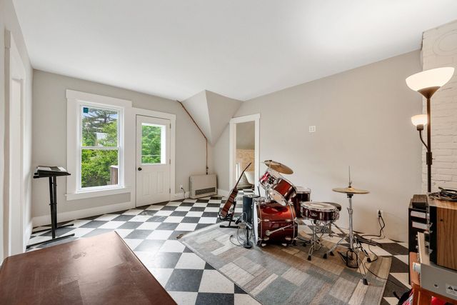 11 Summer Street, Barre Town, VT 05649