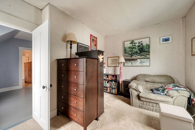 11 Summer Street, Barre Town, VT 05649