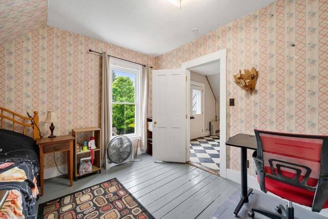 11 Summer Street, Barre Town, VT 05649