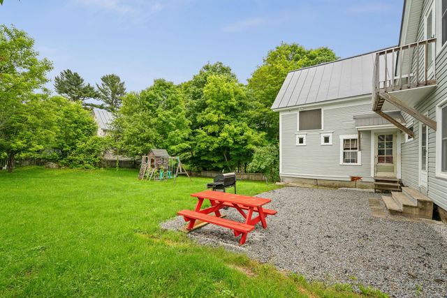 11 Summer Street, Barre Town, VT 05649