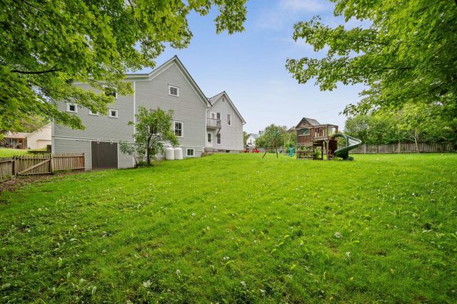 11 Summer Street, Barre Town, VT 05649