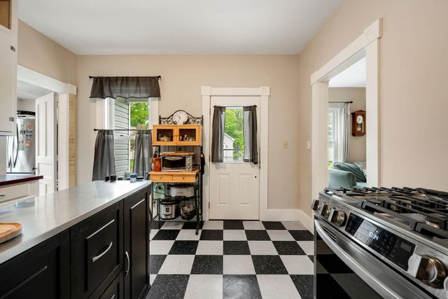 11 Summer Street, Barre Town, VT 05649