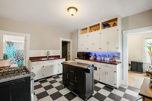 11 Summer Street, Barre Town, VT 05649