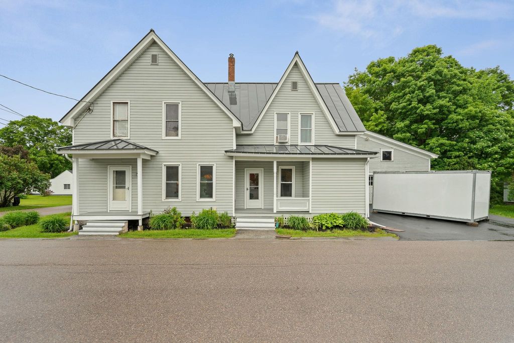 11 Summer Street, Barre Town, VT 05649