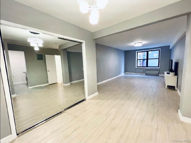 13317 Sanford Avenue 2J, Flushing, NY 11355