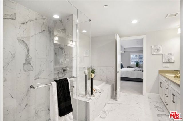 5015 Balboa Boulevard 103, Encino (los Angeles), CA 91316