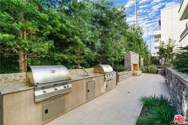 5015 Balboa Boulevard 103, Encino (los Angeles), CA 91316