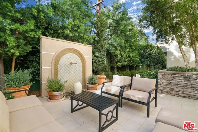 5015 Balboa Boulevard 103, Encino (los Angeles), CA 91316