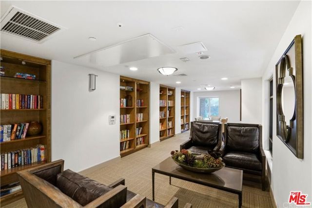 5015 Balboa Boulevard 103, Encino (los Angeles), CA 91316